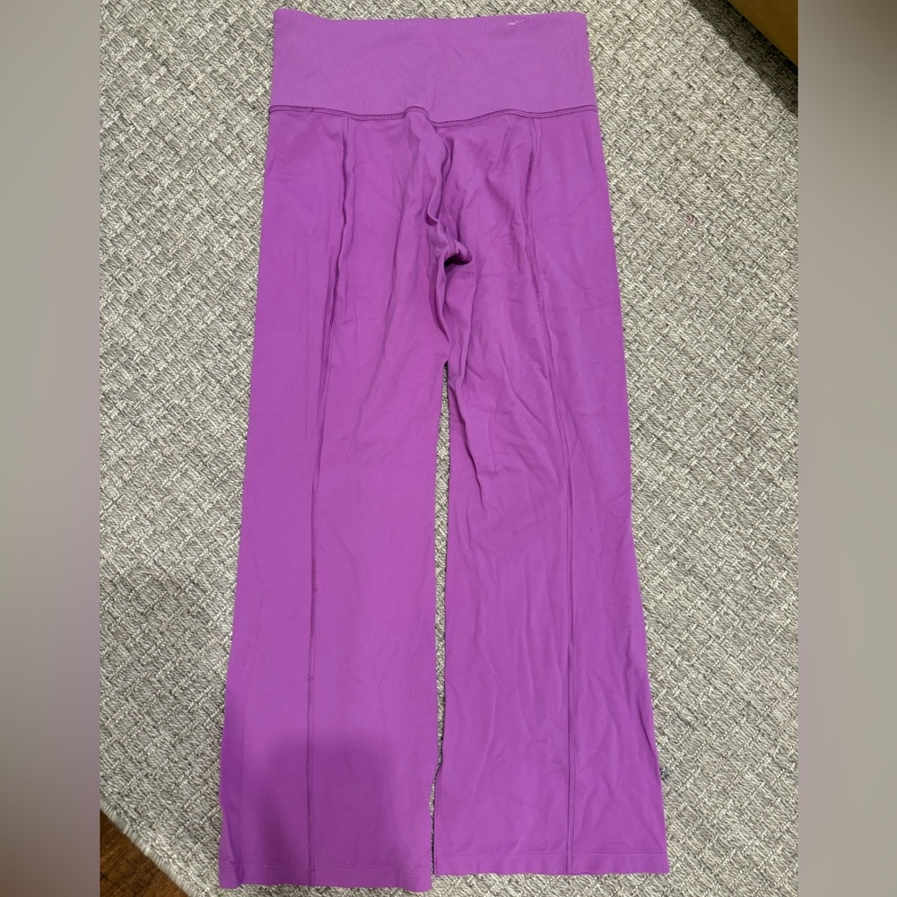 Athleta Purple Women's Capri Leggings - Picture 2 of 2